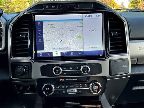 Used 2022 Ford F250 Lariat w/ Lariat Value Package image 16