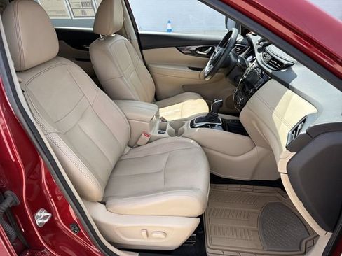 Used 2019 Nissan Rogue SL w/ Premium Package AWD/4WD image 26