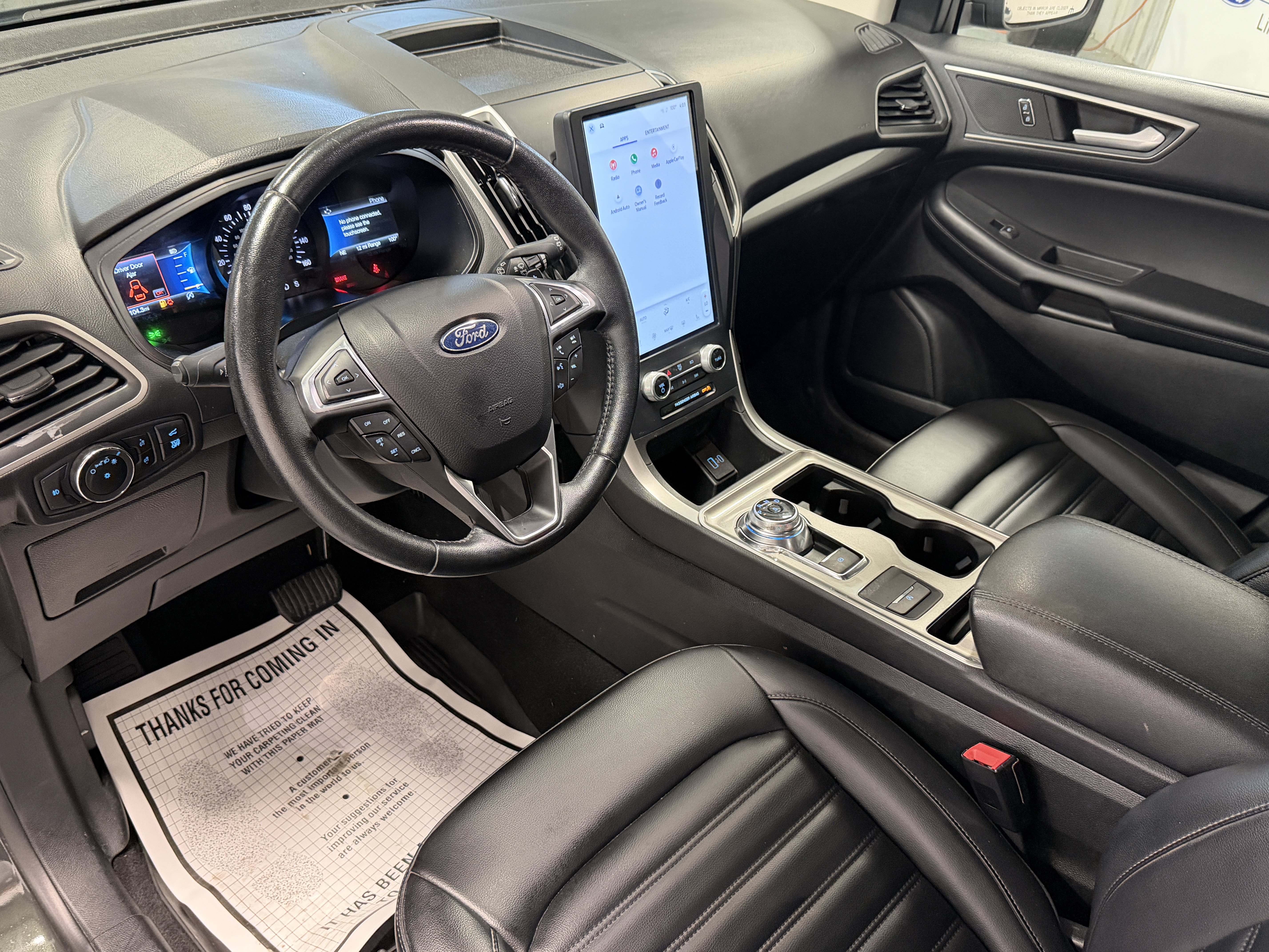 Used 2023 Ford Edge SEL w/ Convenience Package AWD/4WD image 4