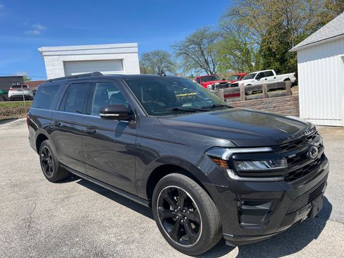 Certified 2022 Ford Expedition Max Limited AWD/4WD image 3