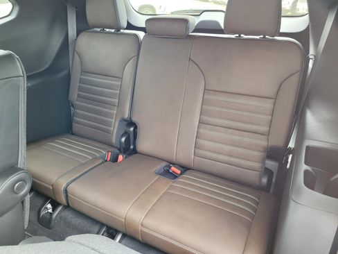 New 2026 GMC Acadia Denali Ultimate w/ LPO, Floor Liner Package image 14