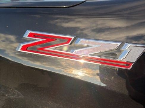 Used 2019 Chevrolet Silverado 1500 Custom Trail Boss w/ Custom Convenience Package image 12