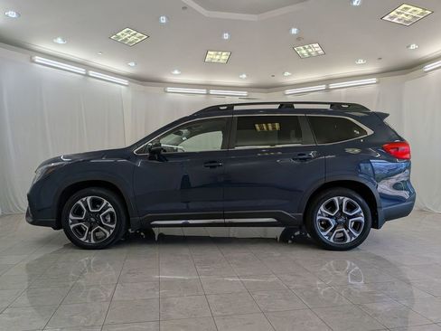 Used 2023 Subaru Ascent Limited AWD/4WD image 5