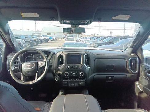 Used 2023 GMC Sierra 2500 AT4 w/ Gooseneck/5TH Wheel Package AWD/4WD image 5