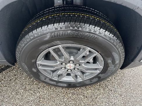 New 2026 GMC Acadia Elevation w/ LPO, Floor Liner Package image 9