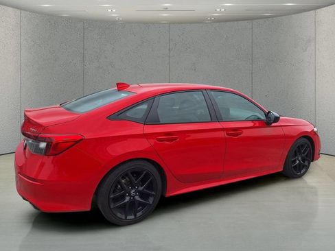 Used 2023 Honda Civic Sport image 5
