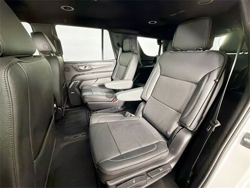 Used 2024 GMC Yukon Denali image 23