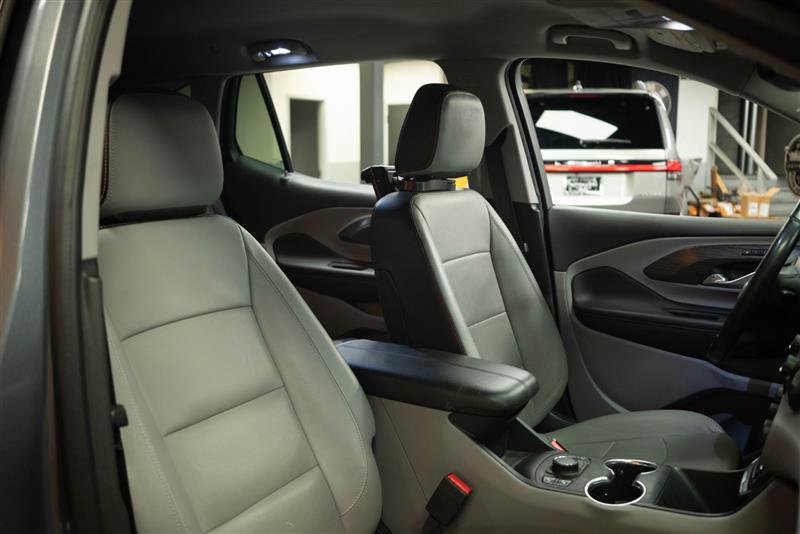 Used 2020 GMC Terrain SLT w/ Preferred Package FWD image 15