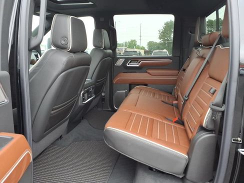 New 2026 GMC Sierra 2500 Denali Ultimate w/ Max Trailering Package AWD/4WD image 15
