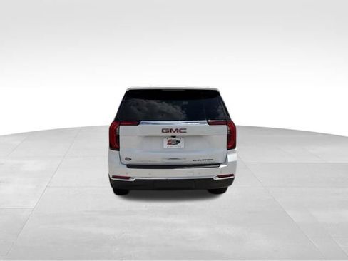 Certified 2025 GMC Yukon Elevation AWD/4WD image 4