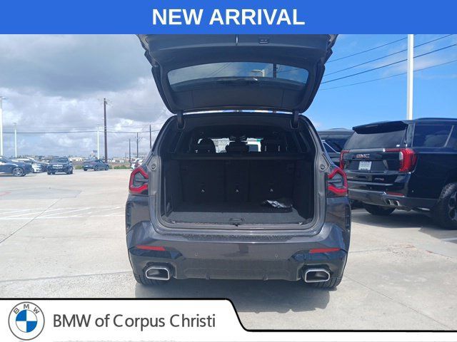 Used 2024 BMW X3 sDrive30i w/ M Sport Package RWD image 9