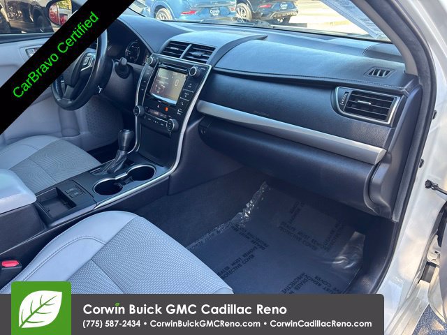 Used 2016 Toyota Camry SE FWD image 35