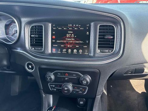 Used 2015 Dodge Charger R/T RWD image 21
