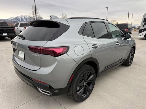 Used 2025 Buick Envision Sport Touring image 3