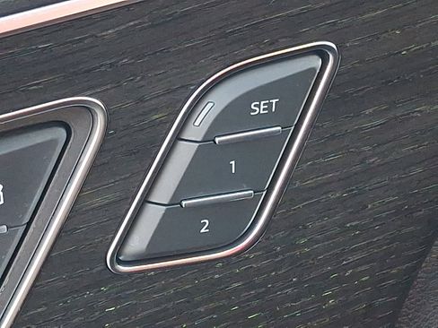 Used 2022 Audi Q7 3.0T Premium Plus image 26