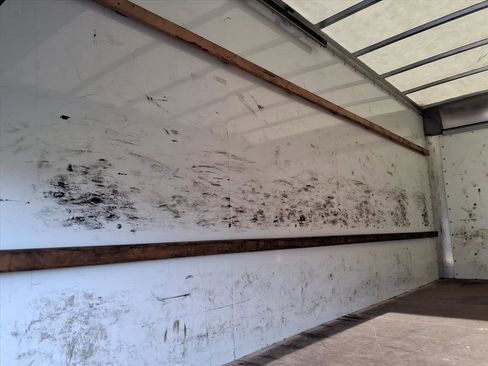 Used 2021 GMC Savana 3500 Extended w/ Power Convenience Package image 13