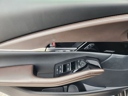 Certified 2025 MAZDA CX-30 AWD 2.5 S w/ Premium Package image 18