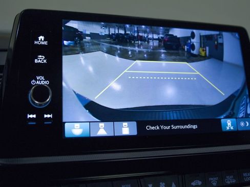 Used 2025 Honda Odyssey Sport-L image 21