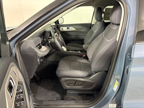 New 2026 Ford Explorer Active RWD image 29
