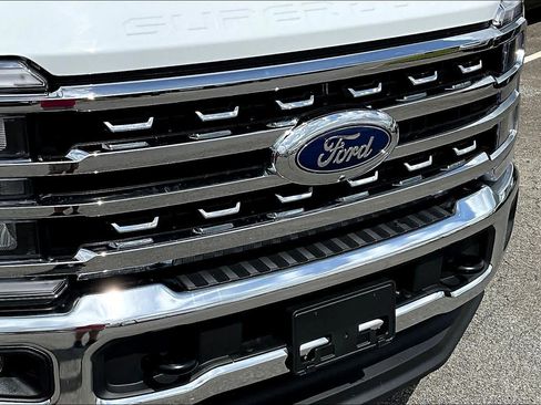 Used 2026 Ford F250 Lariat w/ Chrome Package AWD/4WD image 29