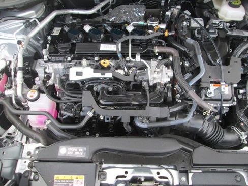 Used 2025 Toyota Corolla Cross AWD Hybrid image 22