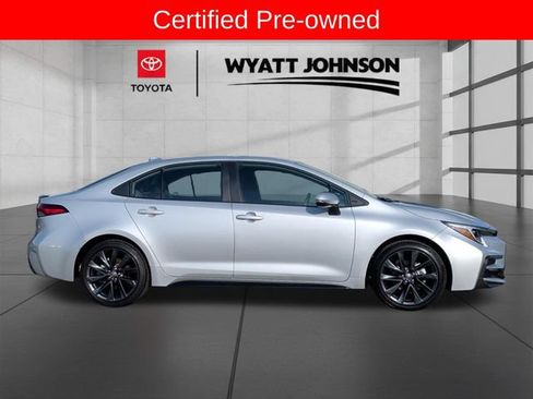 Certified 2026 Toyota Corolla XSE FWD image 7