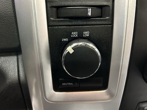 Used 2010 Dodge Ram 1500 Truck Sport image 14