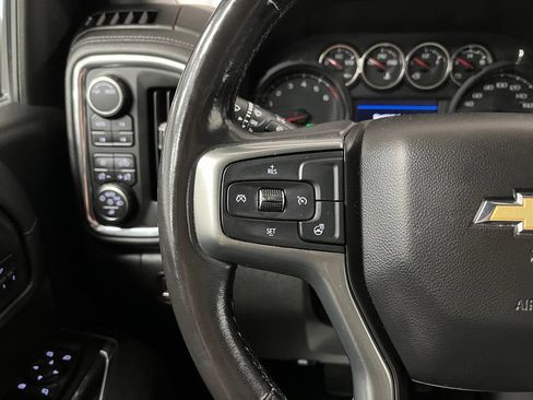 Used 2021 Chevrolet Silverado 1500 LTZ AWD/4WD image 30