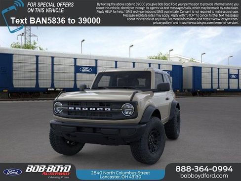 New 2026 Ford Bronco Base image 2
