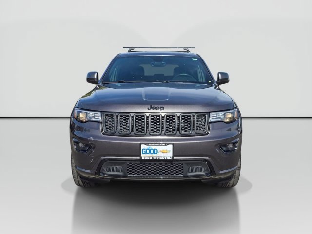 Used 2018 Jeep Grand Cherokee Altitude AWD/4WD image 8