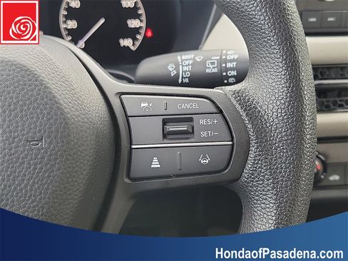 Used 2023 Honda HR-V LX image 12