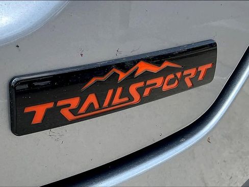 New 2025 Honda Pilot TrailSport image 15