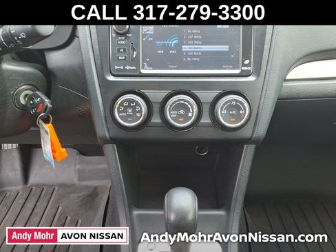 Used 2014 Subaru Crosstrek 2.0i Limited AWD/4WD image 25