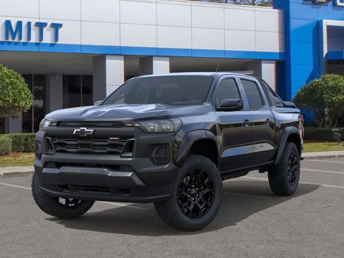 New 2026 Chevrolet Colorado Trail Boss w/ Midnight Edition AWD/4WD image 6