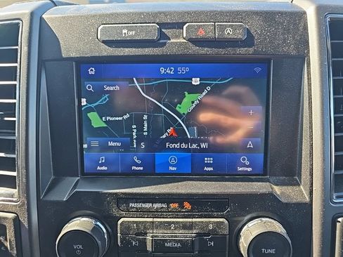 Used 2020 Ford F150 XLT w/ Equipment Group 302A Luxury AWD/4WD image 24