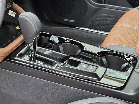 New 2026 Subaru Forester Touring w/ Touring Package image 31