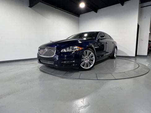 Used 2015 Jaguar XJ L Portfolio RWD image 3