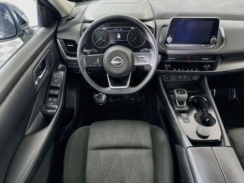 Certified 2024 Nissan Rogue SV AWD/4WD image 4