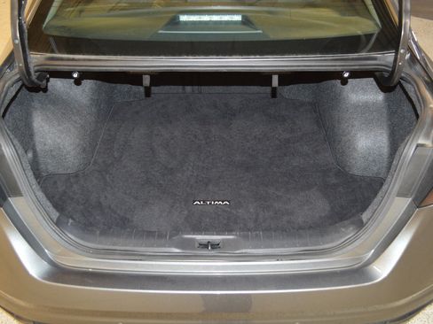 Used 2022 Nissan Altima 2.5 SV image 13