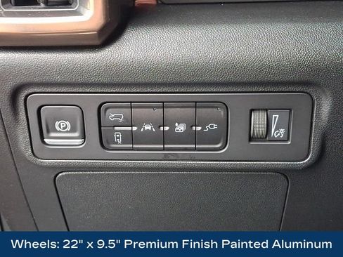 Used 2025 GMC Hummer EV 3X AWD/4WD image 9