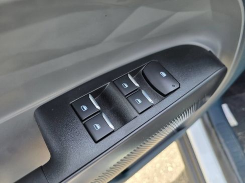 New 2026 Ford Maverick XL AWD/4WD image 16