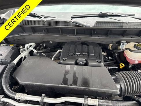 Used 2024 Chevrolet Silverado 1500 LT AWD/4WD image 32