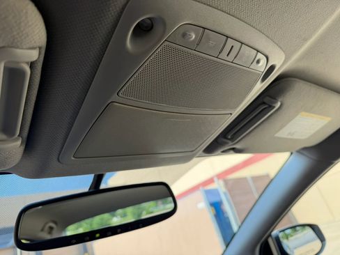 Used 2015 Nissan Sentra SL FWD image 17