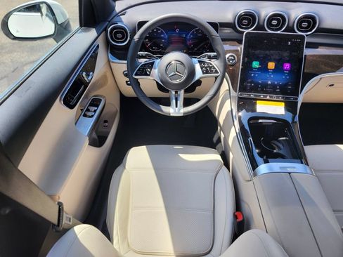 Certified 2026 Mercedes-Benz GLC 300 4MATIC image 13