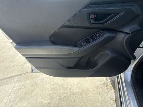 Used 2024 Subaru Crosstrek 2.0i Premium w/ Crosstrek Mirror Package AWD/4WD image 13