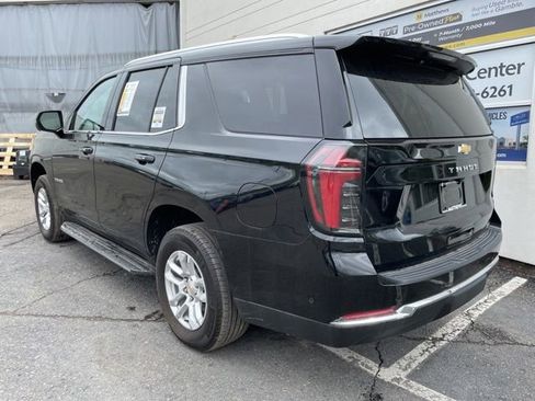 Used 2025 Chevrolet Tahoe LT AWD/4WD image 3