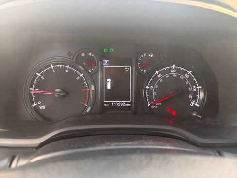 Used 2022 Toyota 4Runner SR5 RWD image 9