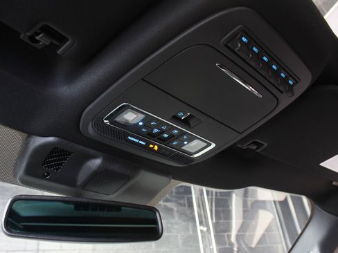 Used 2023 Ford F150 Raptor w/ Raptor Carbon Fiber Package image 28