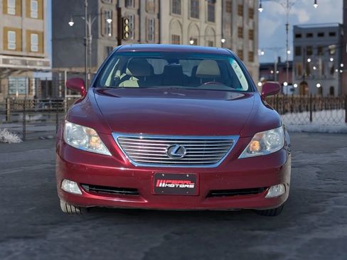 Used 2007 Lexus LS 460 image 2