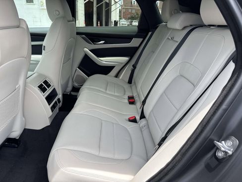 New 2026 Jaguar F-PACE R-Dynamic S image 8